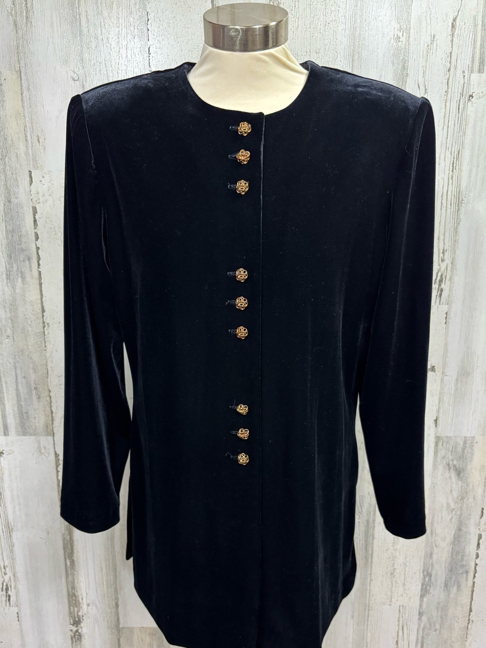 R&M Richards Vintage Black Velvet‎ Long Line Blazer Jacket